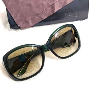 Authentic 2013 Fendi Sunglasses w/Case,Handle Bag & Certificate Card